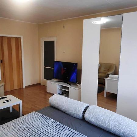 Appartement Koelcsey Apartman à Szekszárd Extérieur photo