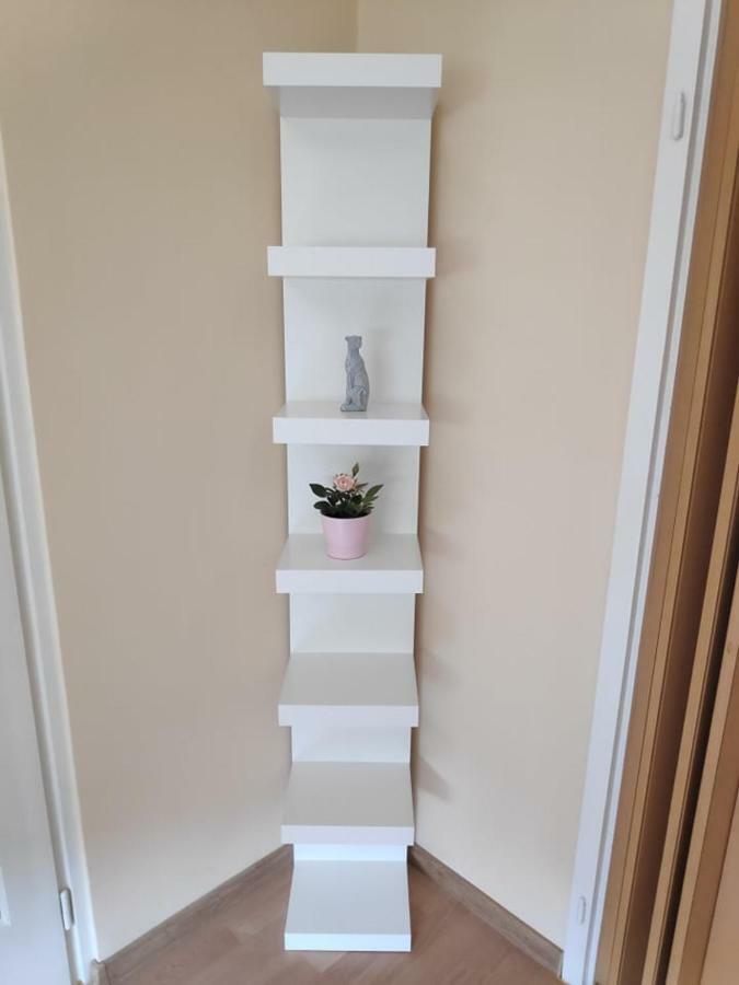 Appartement Koelcsey Apartman à Szekszárd Extérieur photo